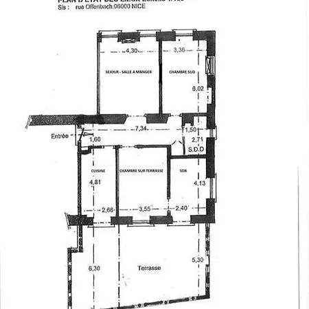 Apartment Superbe De 105 M2, Hyper Centre Avec Terrasse, Parking, A 5 Min De La Nice