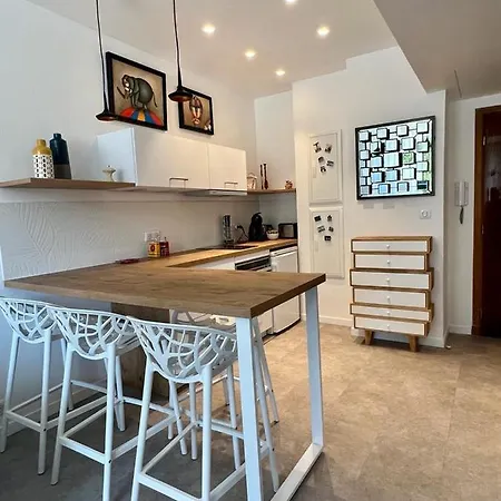 Bd Grosso 4 Prs, 300m Plage, Clim, Parking Apartment