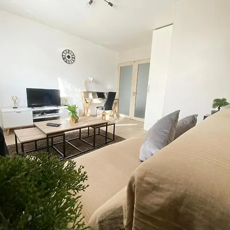 Nouveau ! Cosy 2 Pieces A 10 Min De La Promenade Des ! Nice