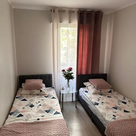 Apartment-avenue Des Fleurs - 06000 * Nice