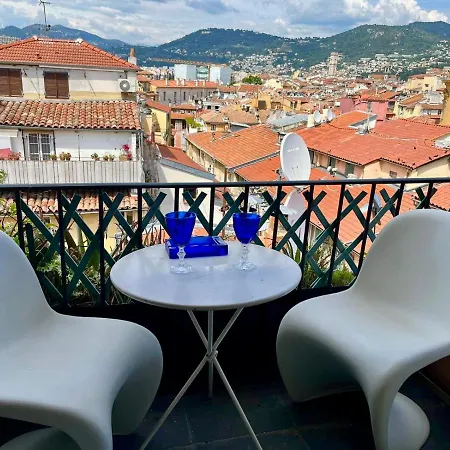 Апартаменты Cosy Penthouse Old Town Sea View Little Terraces Air Conditionned *