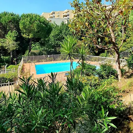 Apartment Exceptionnel Studio Proche Mer Avec Piscine, Parking Et Terrasse *