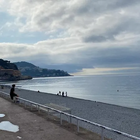 Exceptionnel Studio Proche Mer Avec Piscine, Parking Et Terrasse *