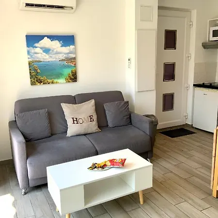 Appartement Sunny - Magnan, Tramway-proche Aeroport *