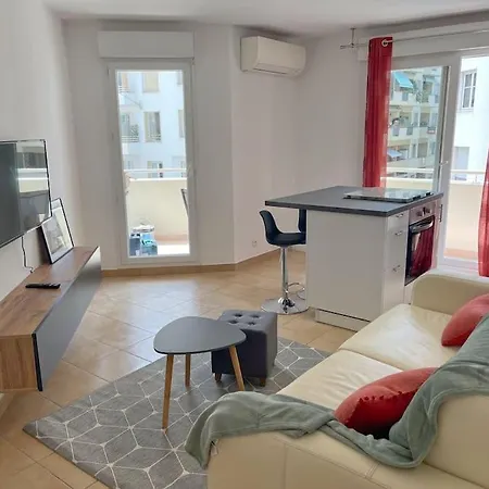 T2 Moderne Proche Du Port - Clim Appartement Nice
