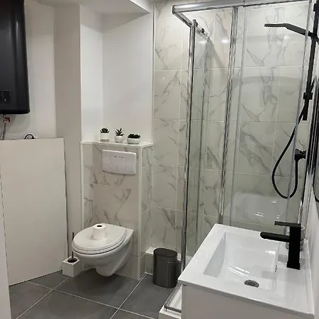 Apartment Nissa Bella Seafont / Promenade Des *