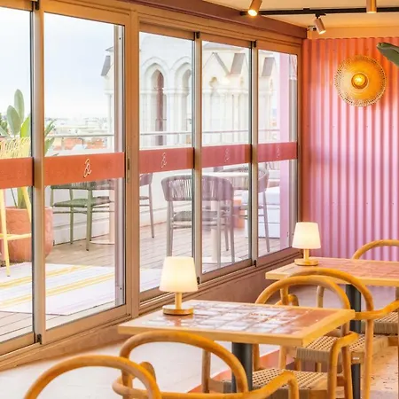 Mercure Centre Notre Dame Szálloda