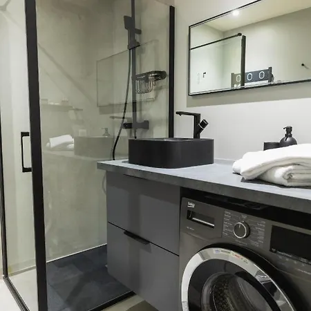 Jaures - Boutique Apartment *