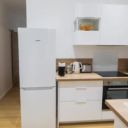 Jaures - Boutique Apartment *