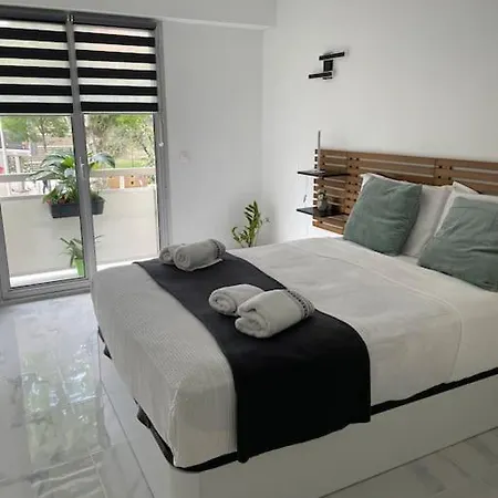Superbe Carre Delfino Port De Apartment *