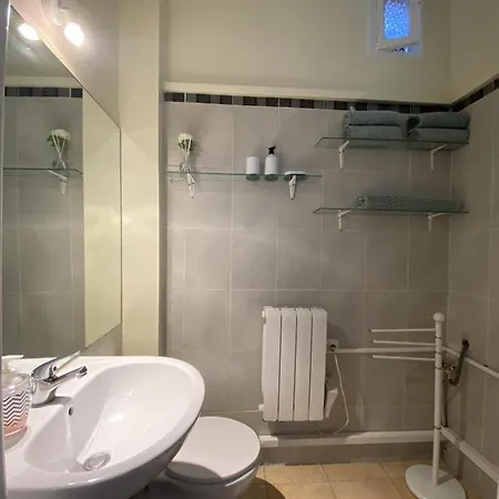 Apartment Carre D'or - Studio Gubernatis *