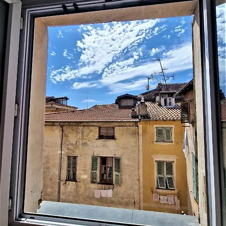 Appartement Jésus Saleya Nice