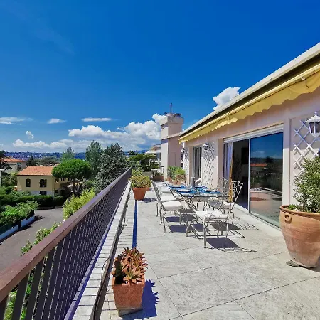 Valegrand Penthouse Sea View By Guys Nice