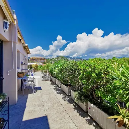 Apartment Valegrand Penthouse Sea View By Guys