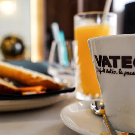 Massena Nice! Free Breakfast! Apartment Nice