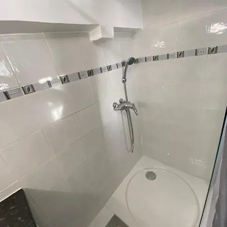 Evasion Romantique Sous Les Toits Au Coeur Du Vieux Apartment *