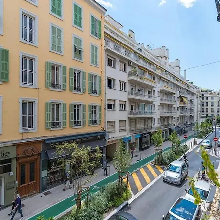 Apartment Large Haussmanian In The Heart Of *