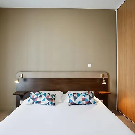 Aparthotel Appart'city Classic Acropolis 3*
