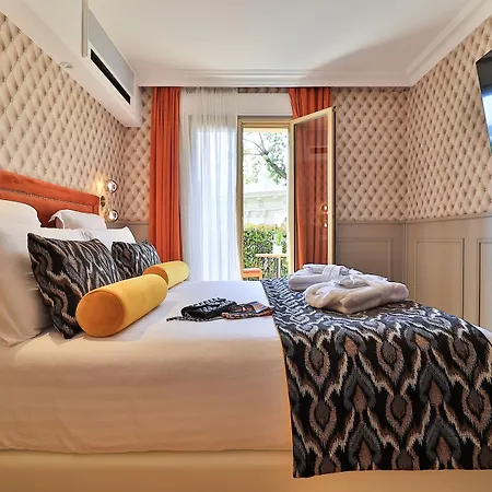 Le Petit Palais Hotel Nice