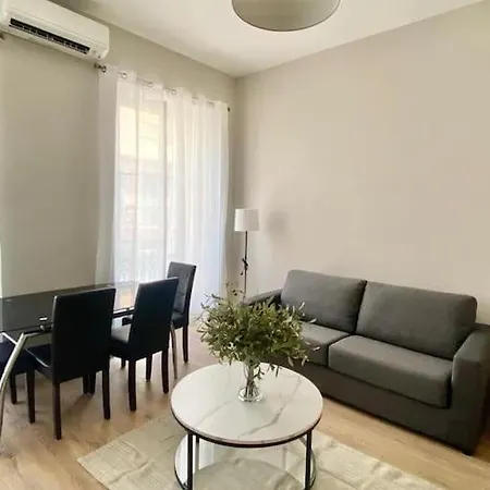 Apartment Au Coeur De Pour 4 - Clim & Wifi