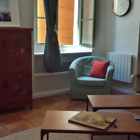 33 On The Old Historic Senate Square Appartement Nice