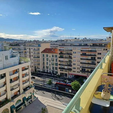 L'escale A La French Riviera Nice