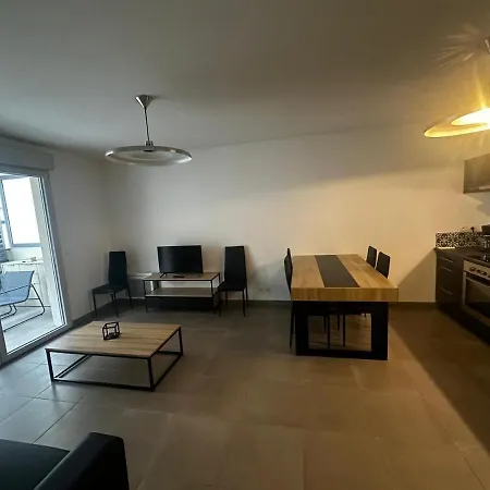 Apartment Superbe Terrasse 2p A 5 Min A Pied Du Vieux Nice, Du Port Et Du Tram *