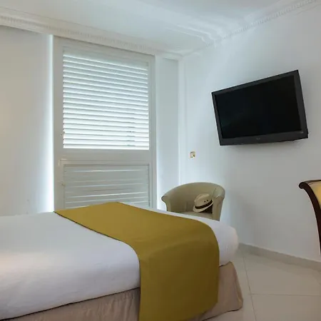 Aston La Scala Hotel