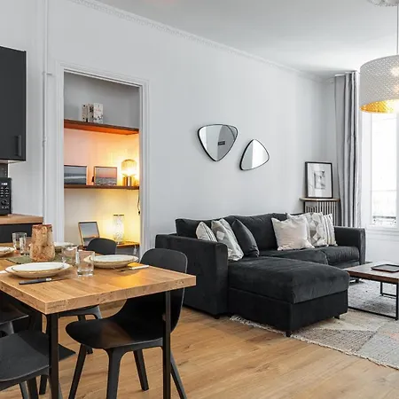 Confort Downtown 2 Bdr Apartment *