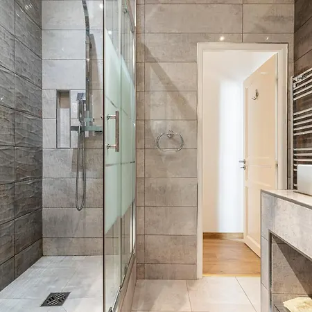Confort Downtown 2 Bdr Apartment Nice