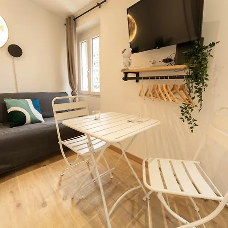 Apartment Ag 3 Sun And Serenity Intimate *