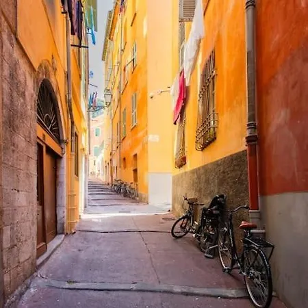 Apartment #49 Perfect Location Saleya Old Town 2mins To Sea Ac *