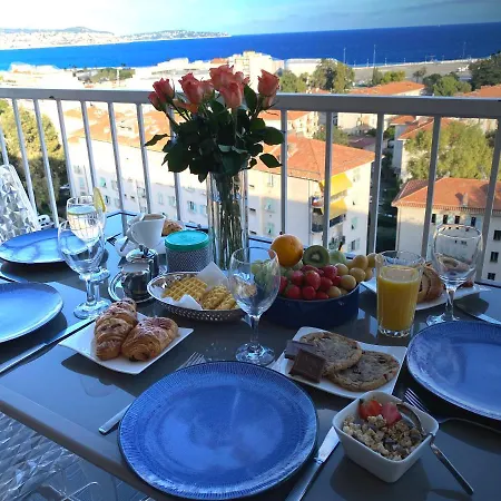 Panoramic Sea View - Air-conditioning - Balcony - Tramway - 2 Bedrooms - Wifi - Fully Equipped Kitchen Nice