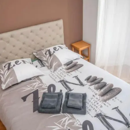 Apartment 3 Pieces En Plein Centre-ville