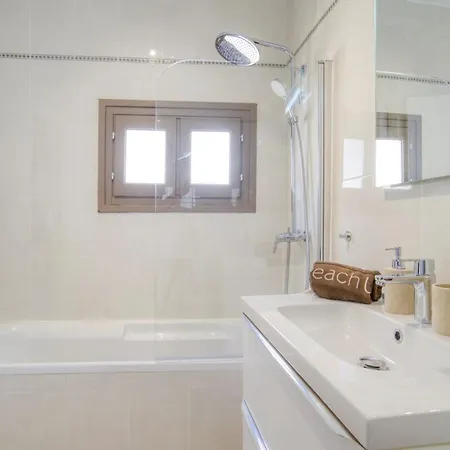 Apartment Cosy, Modern, Fully Equipped, Air Conditioning, Historical, Old Town, 1minute Walk From - 