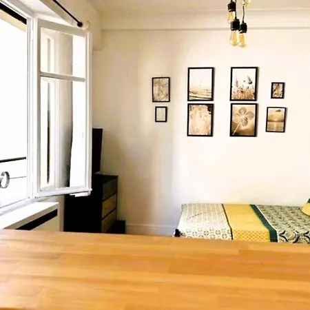 Calme Hyper Centre Apartment