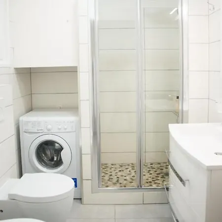 Le Chateau 4 Pers Ac Wifi Vecchia Apartment *