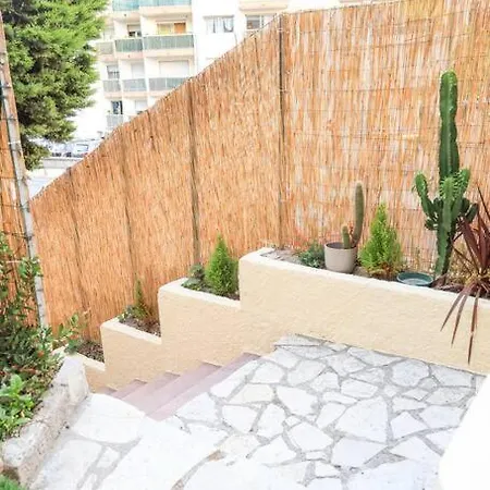 Appartement Rare ! Un Petit Paradis A *