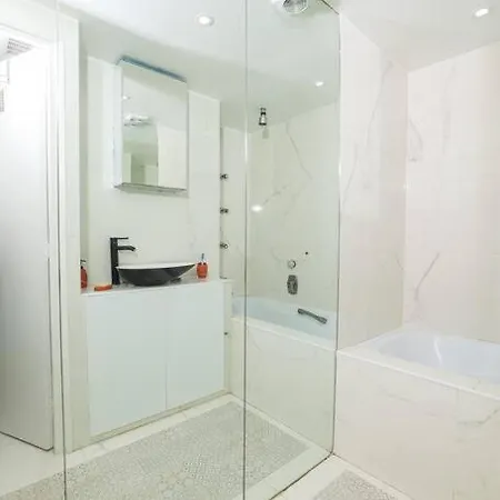 Rare ! Un Petit Paradis A Appartement