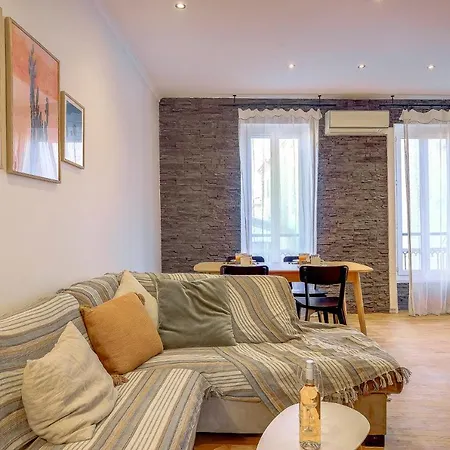 Maison Bianchi - Chauvain Place Massena Apartmán *