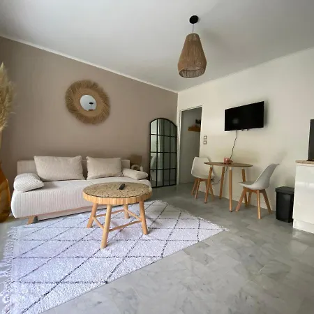 Apartment Cosy 2 Pieces, Jardin Privatif Et Piscine Fabron *