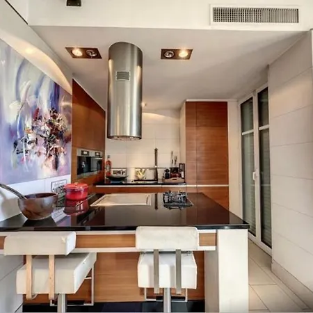 Promenade Des Center Sea And Front Design Flat With Private Garden Apartment