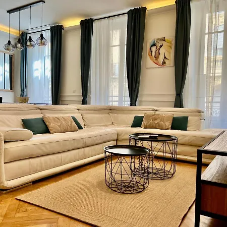 Urban4 Apartment Nice