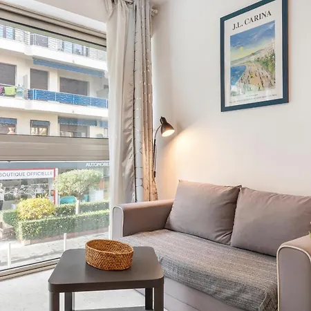 Apartment Massenet Five Stars House *