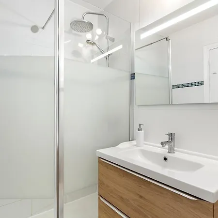 Apartment Massenet Five Stars House *