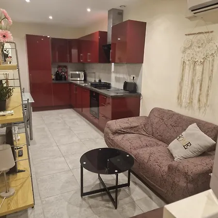 Alex Mari Apartment *