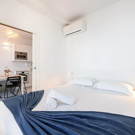 Apartment Sea View - 2 Bdr Promenade Des