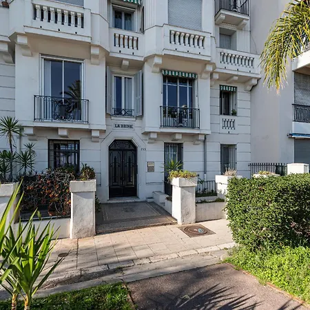Sea View - 2 Bdr Promenade Des Apartment *