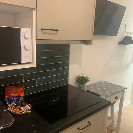 Cosy En Face De La Gare Apartment Nice