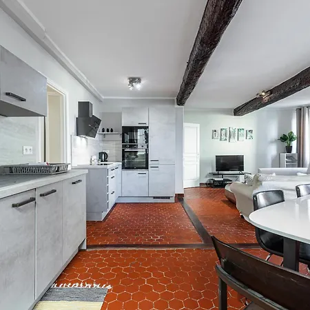 Apartment Large 3 Bdr Old Town - Ac *